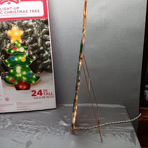 Holiday Time Prismatic Christmas Tree Indoor Outdoor Lights-Up 24" Star Green - Picture 6 of 10